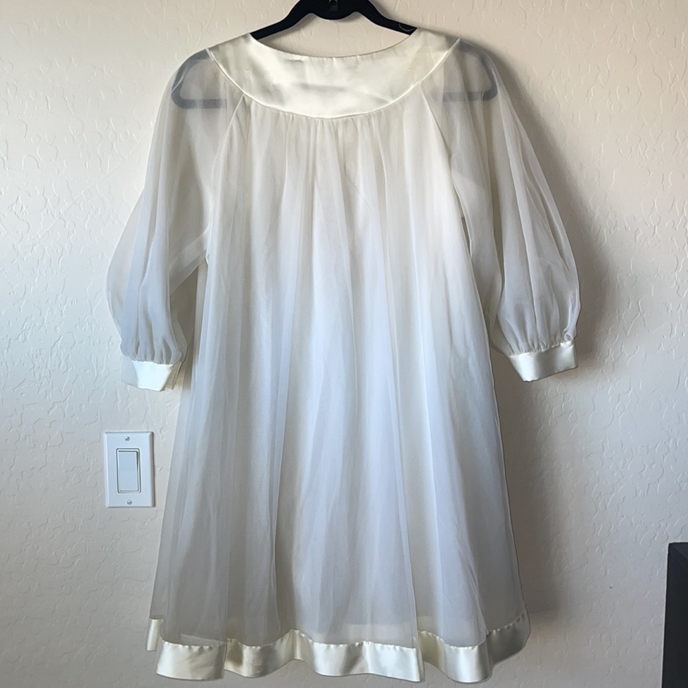 Gossard Artemis Nightgown Set Satin Trim 3/4 sleeve Sheer Ivory nightgown Sz MP - Picture 7 of 17